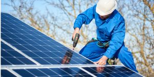 Installation Maintenance Panneaux Solaires Photovoltaïques à La Neuville-les-Wasigny